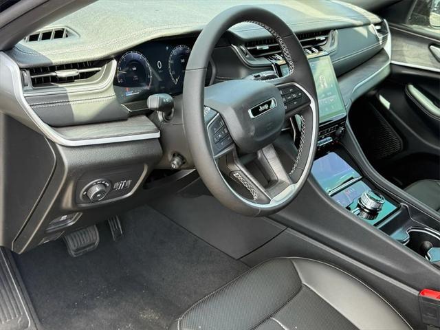 new 2025 Jeep Grand Cherokee car, priced at $52,340
