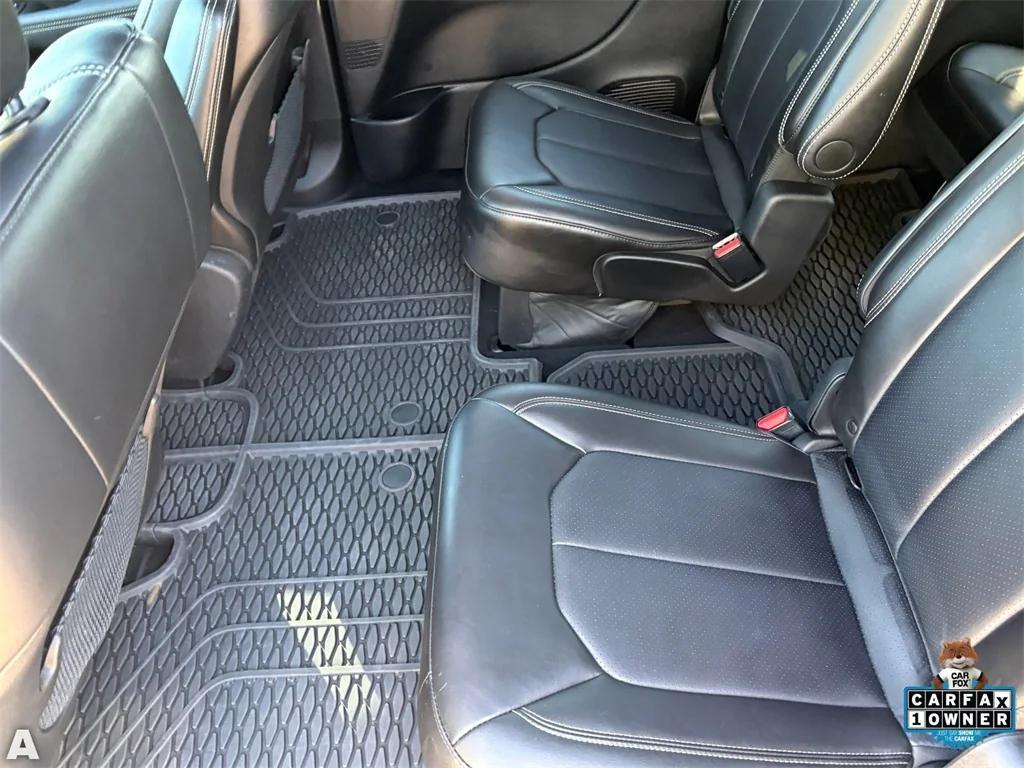 used 2025 Chrysler Pacifica car, priced at $32,700