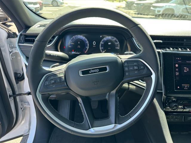 new 2025 Jeep Grand Cherokee car, priced at $44,370