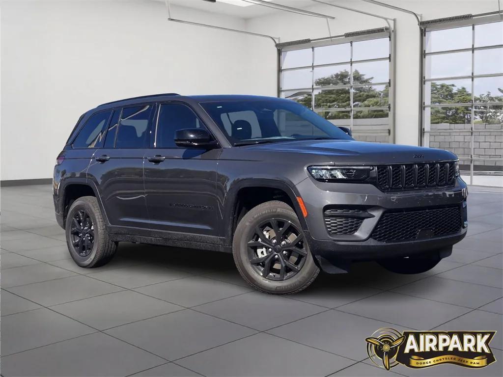 new 2025 Jeep Grand Cherokee car, priced at $46,530