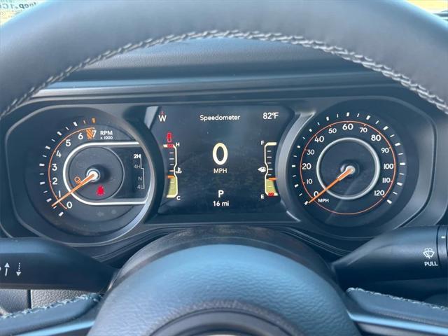 new 2025 Jeep Gladiator car, priced at $66,330