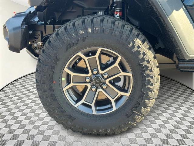 new 2025 Jeep Gladiator car, priced at $66,330