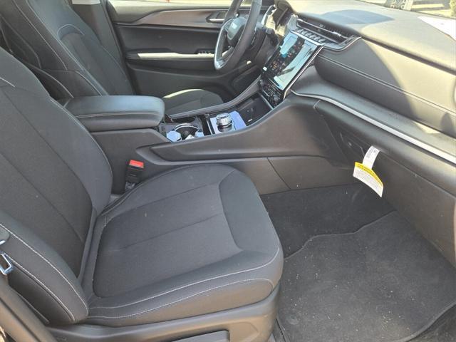 new 2023 Jeep Grand Cherokee L car, priced at $49,620