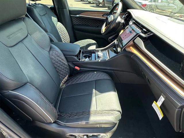 new 2025 Jeep Grand Cherokee L car, priced at $68,335