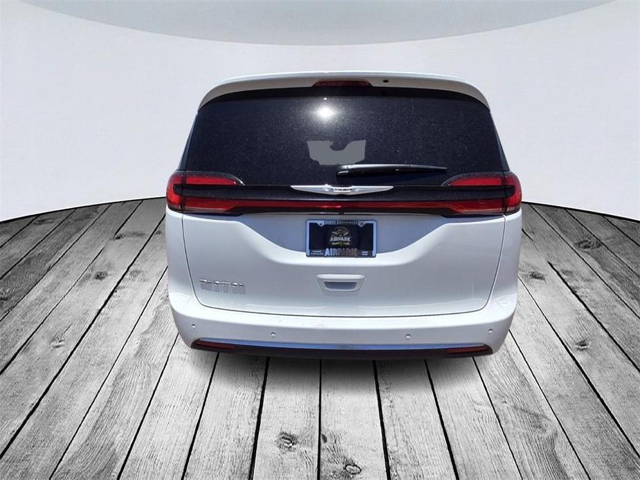 new 2024 Chrysler Pacifica car, priced at $52,335