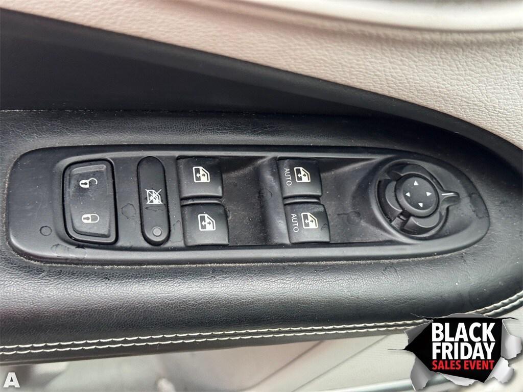 used 2018 Jeep Compass car, priced at $10,877