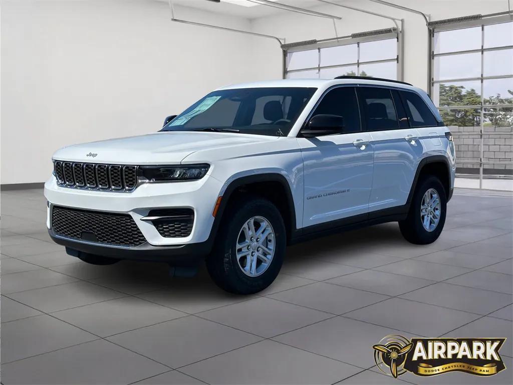 new 2025 Jeep Grand Cherokee car, priced at $42,825
