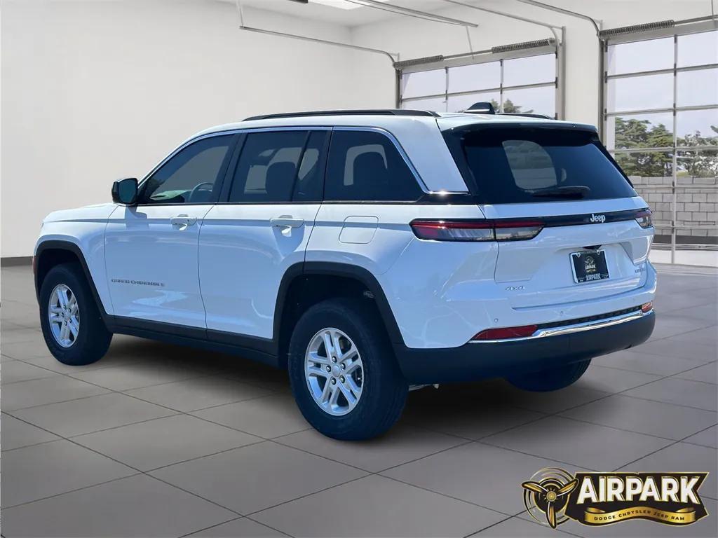 new 2025 Jeep Grand Cherokee car, priced at $42,825