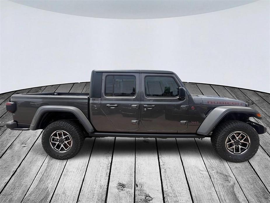 new 2024 Jeep Gladiator car, priced at $57,904