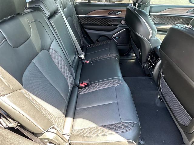 new 2025 Jeep Grand Cherokee car, priced at $68,320