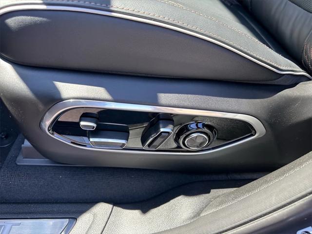 new 2025 Jeep Grand Cherokee car, priced at $68,320