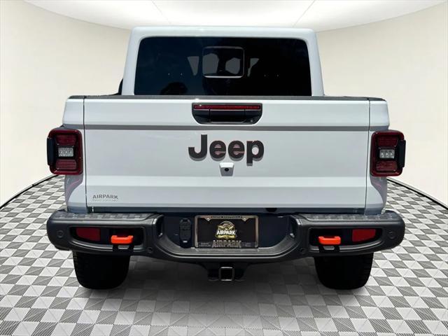 new 2024 Jeep Gladiator car, priced at $67,390