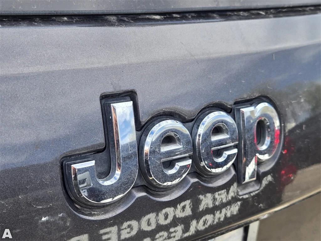 used 2018 Jeep Grand Cherokee car, priced at $18,994