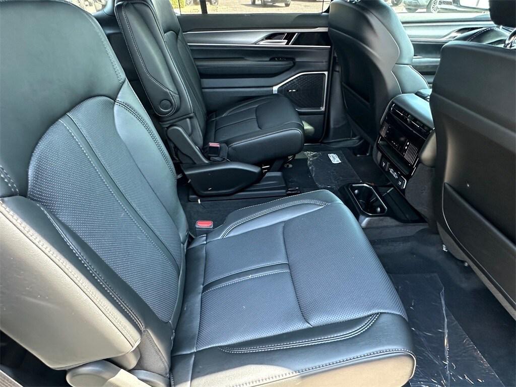 new 2025 Jeep Wagoneer car, priced at $84,035
