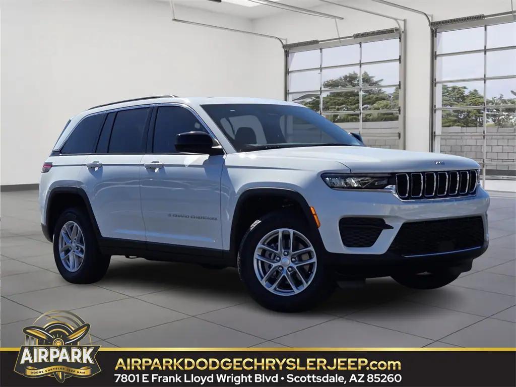 new 2025 Jeep Grand Cherokee car, priced at $43,575