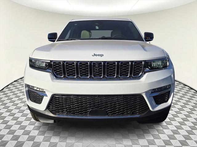 new 2025 Jeep Grand Cherokee car, priced at $53,135