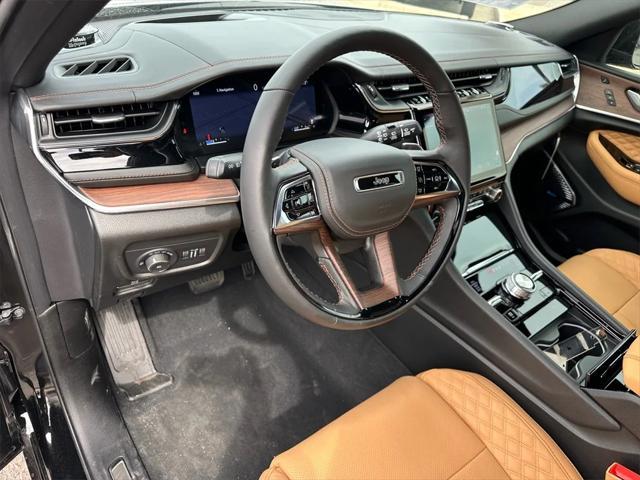 new 2025 Jeep Grand Cherokee car, priced at $68,320