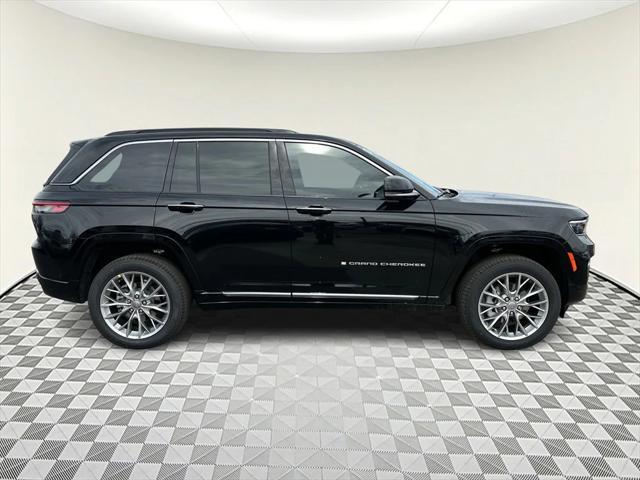 new 2025 Jeep Grand Cherokee car, priced at $68,320