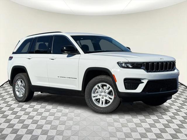 new 2025 Jeep Grand Cherokee car, priced at $43,620