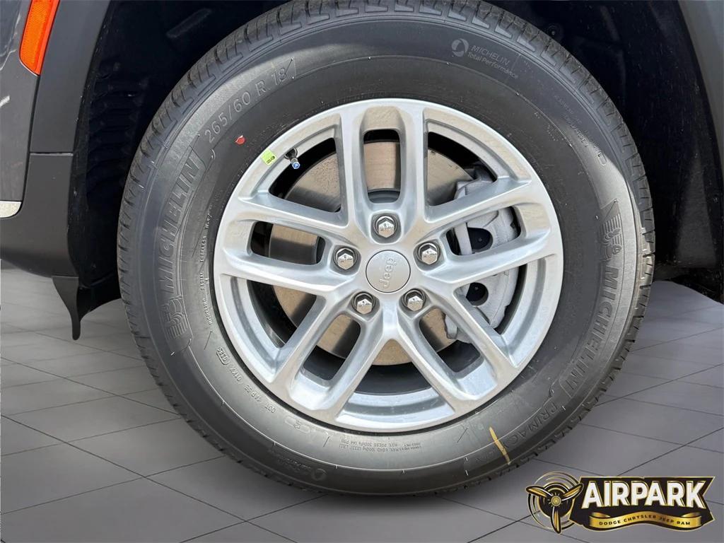 new 2025 Jeep Grand Cherokee L car, priced at $45,920