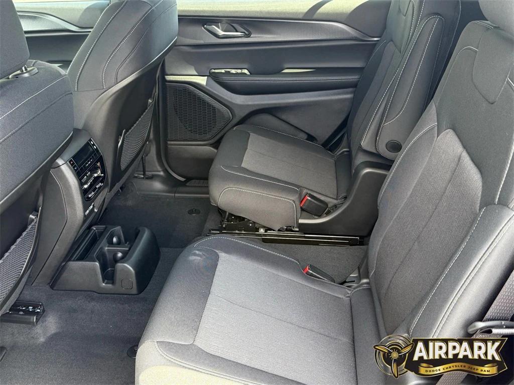 new 2025 Jeep Grand Cherokee L car, priced at $45,920