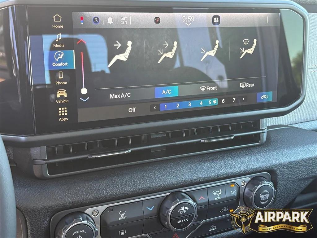 new 2025 Jeep Gladiator car, priced at $48,550