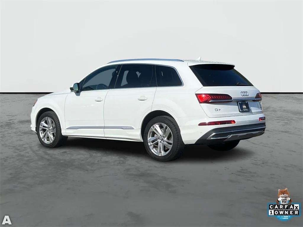used 2022 Audi Q7 car, priced at $39,695