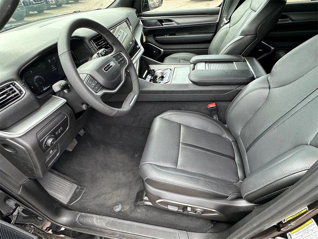 new 2025 Jeep Wagoneer car, priced at $76,595