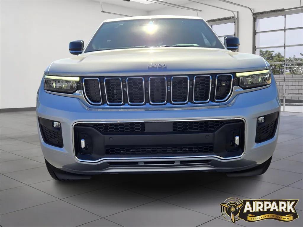 new 2025 Jeep Grand Cherokee car, priced at $69,225