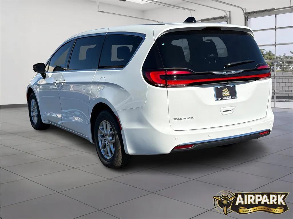 new 2026 Chrysler Pacifica car, priced at $49,415