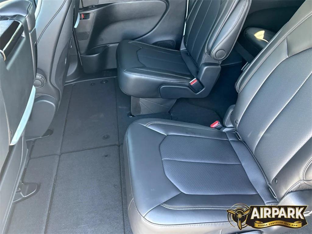 new 2026 Chrysler Pacifica car, priced at $49,415