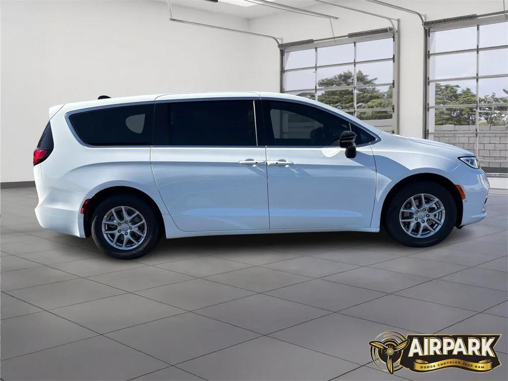new 2026 Chrysler Pacifica car, priced at $49,415