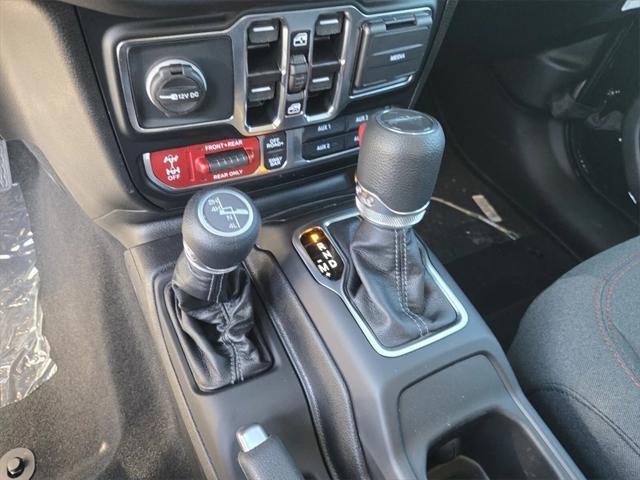 new 2025 Jeep Gladiator car, priced at $61,030