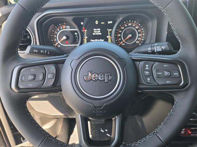 new 2025 Jeep Gladiator car, priced at $61,030