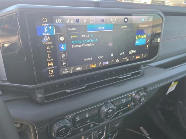 new 2025 Jeep Gladiator car, priced at $61,030