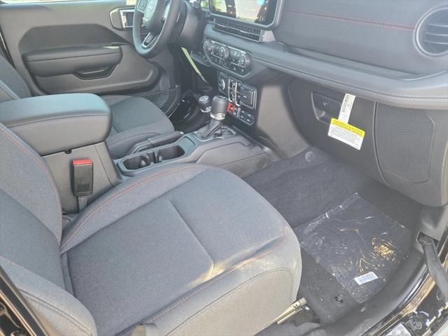 new 2025 Jeep Gladiator car, priced at $61,030