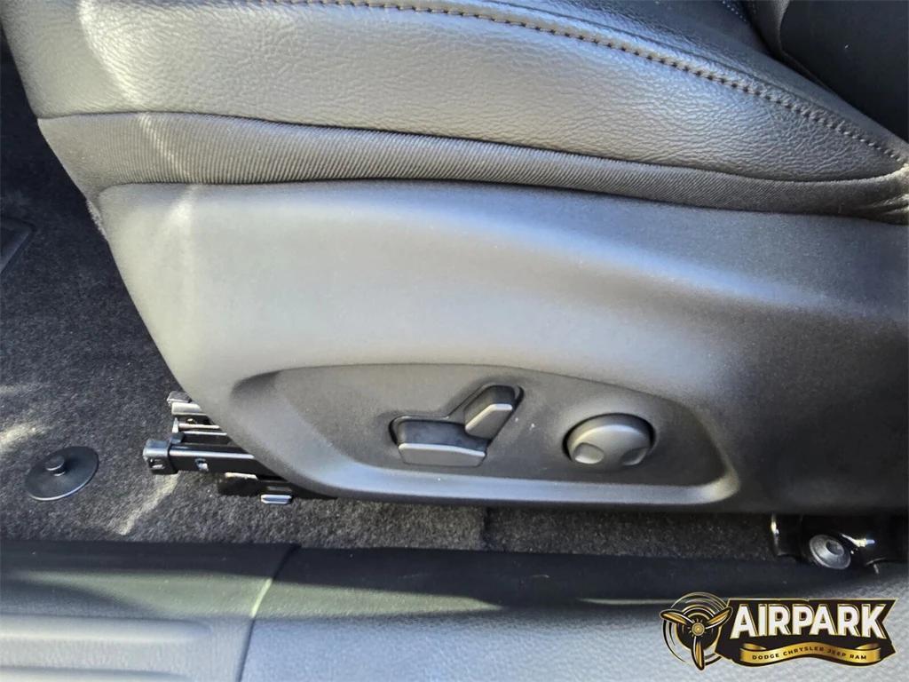 new 2026 Jeep Compass car, priced at $36,870