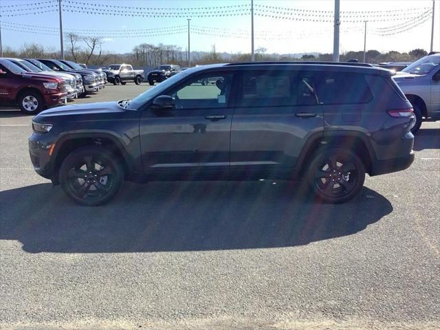 new 2025 Jeep Grand Cherokee L car, priced at $51,920