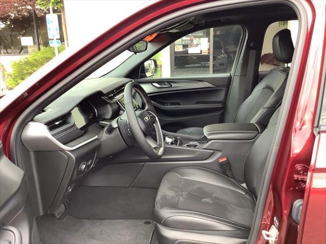 new 2023 Jeep Grand Cherokee car, priced at $45,000