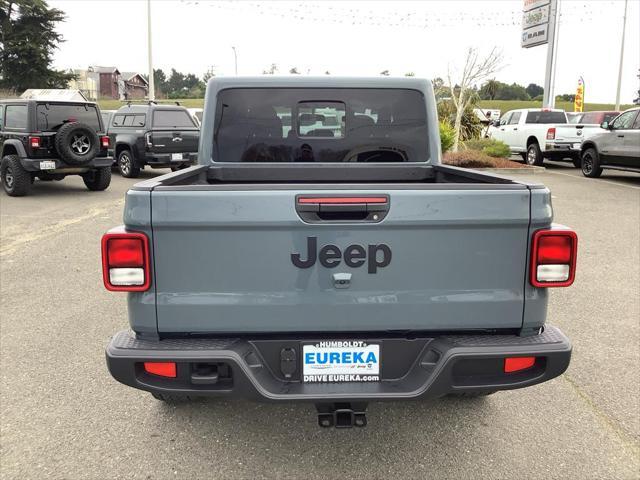 new 2025 Jeep Gladiator car, priced at $45,235