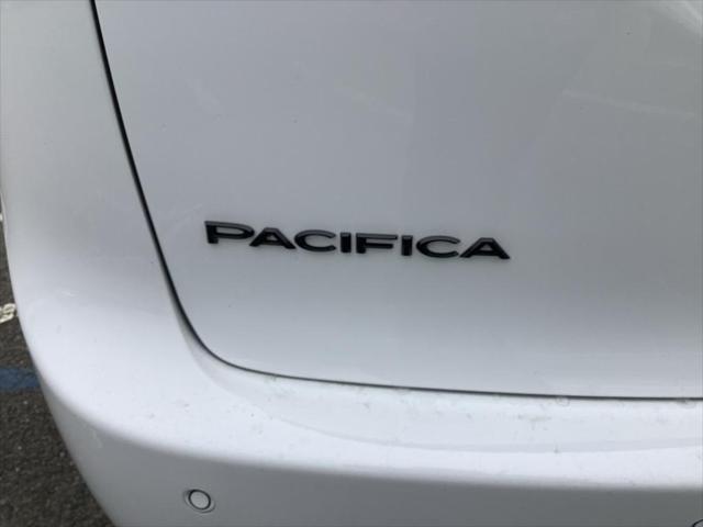 new 2024 Chrysler Pacifica car, priced at $47,090