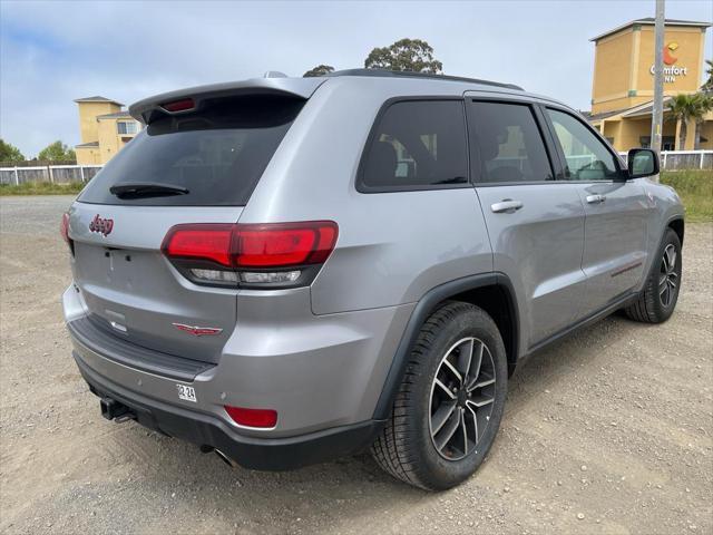 used 2020 Jeep Grand Cherokee car, priced at $25,000