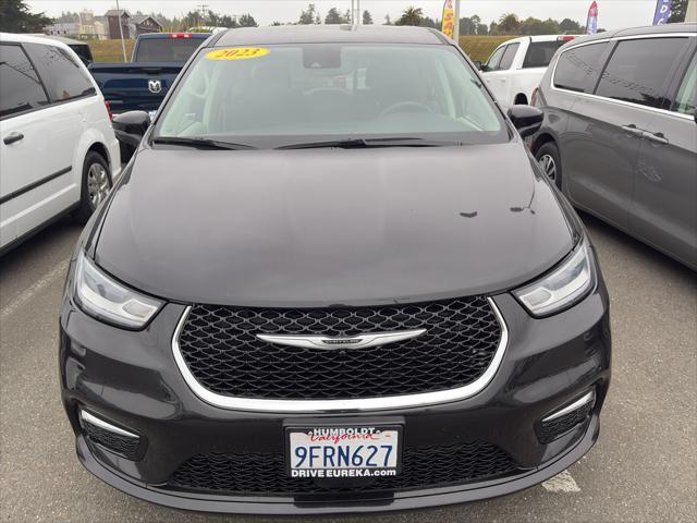 used 2023 Chrysler Pacifica car, priced at $27,000
