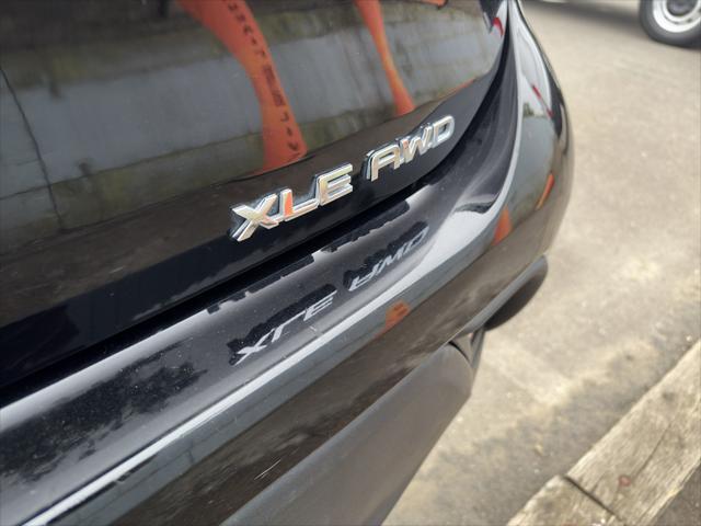 used 2022 Toyota Highlander car, priced at $38,000