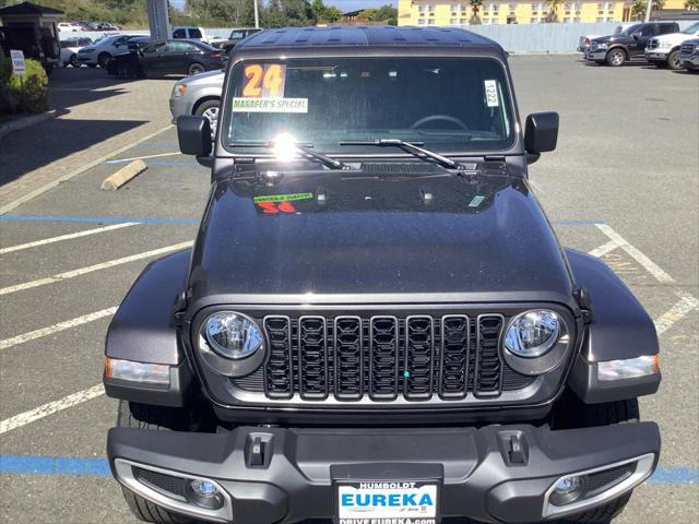 new 2024 Jeep Gladiator car, priced at $55,000