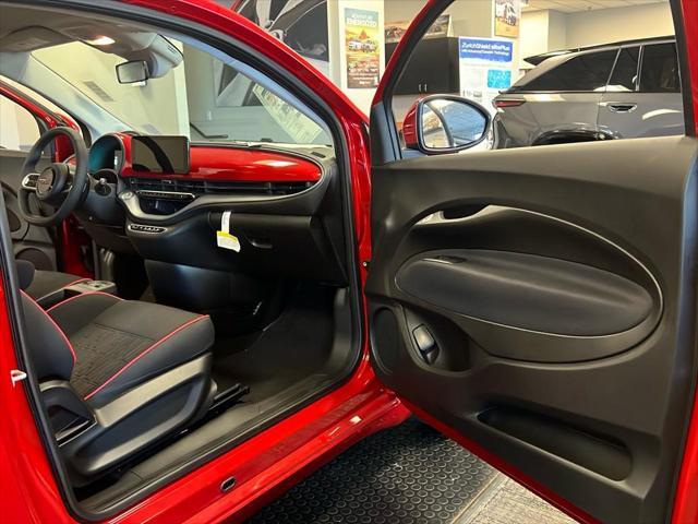 new 2024 FIAT 500e car, priced at $34,095