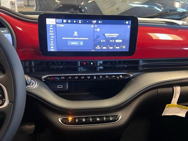 new 2024 FIAT 500e car, priced at $34,095