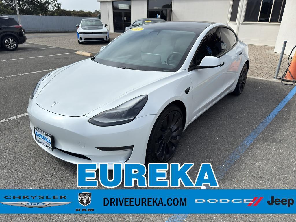 used 2021 Tesla Model 3 car, priced at $27,000