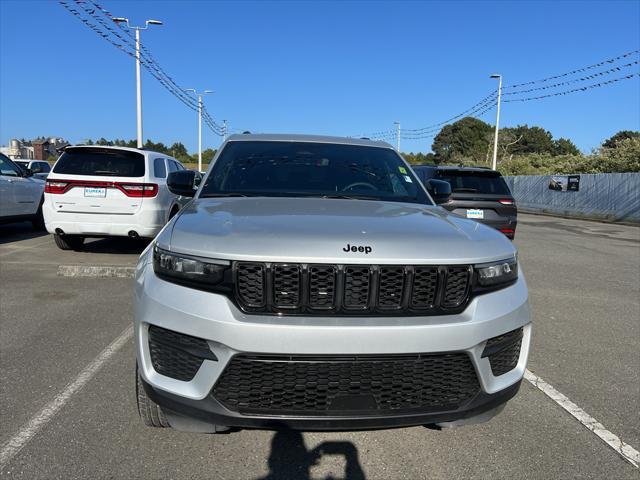 used 2024 Jeep Grand Cherokee car, priced at $34,500