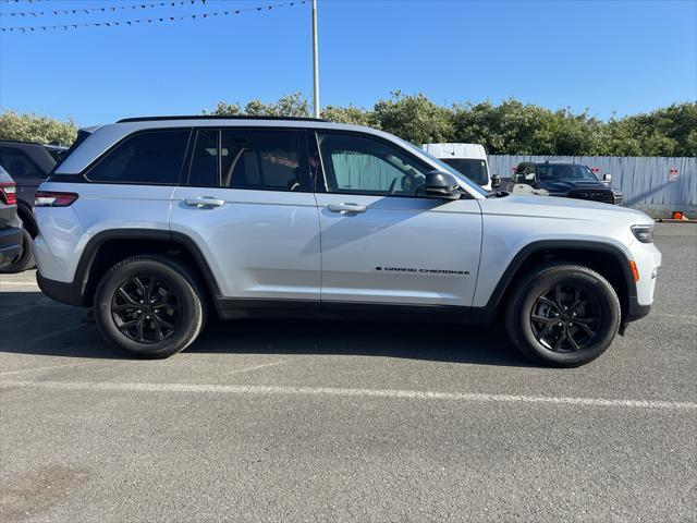 used 2024 Jeep Grand Cherokee car, priced at $34,500